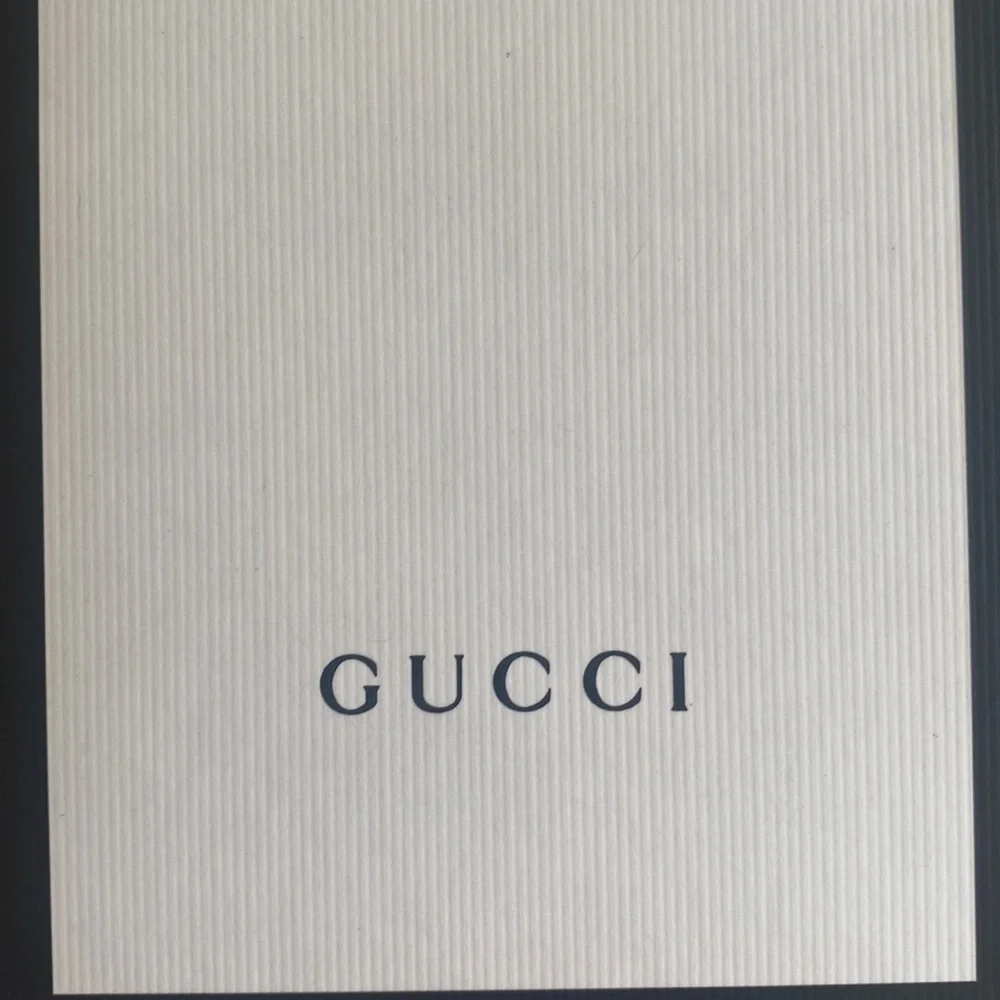 (CFL) Authentic Gucci iPhone 7/8 SE iPhone Case, New in‎ Box